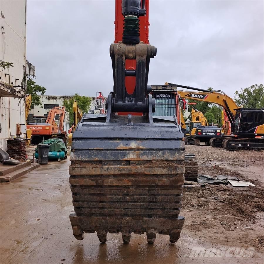 Doosan DX 340 LC 大型油圧ショベル12t以上（パワーショベル・ユンボ）