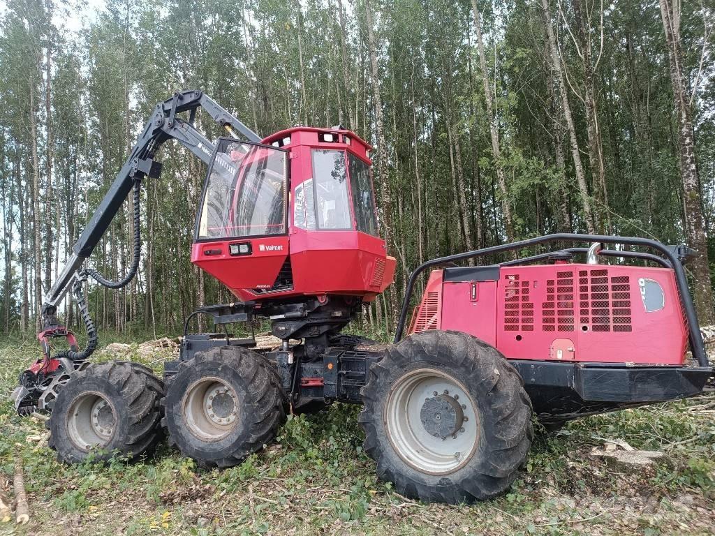 Valmet 931 ハーベスター