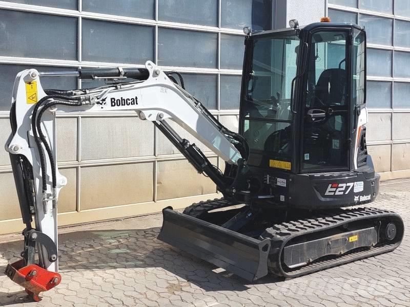 Bobcat E 27 ミニ油圧ショベル 7t以下（ミニユンボ・ミニディガー）