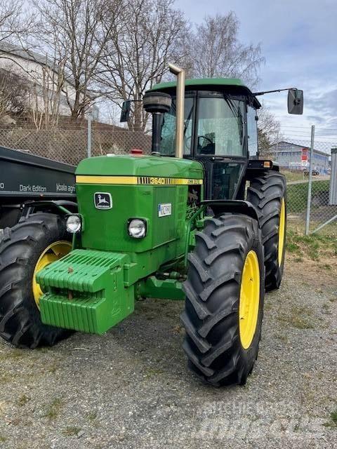 John Deere 3640 MFWD トラクター