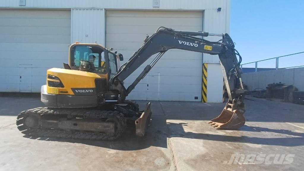 Volvo ECR 88 中型油圧ショベル 7ｔ-12ｔ（ユンボ・パワーショベル・バックホー）