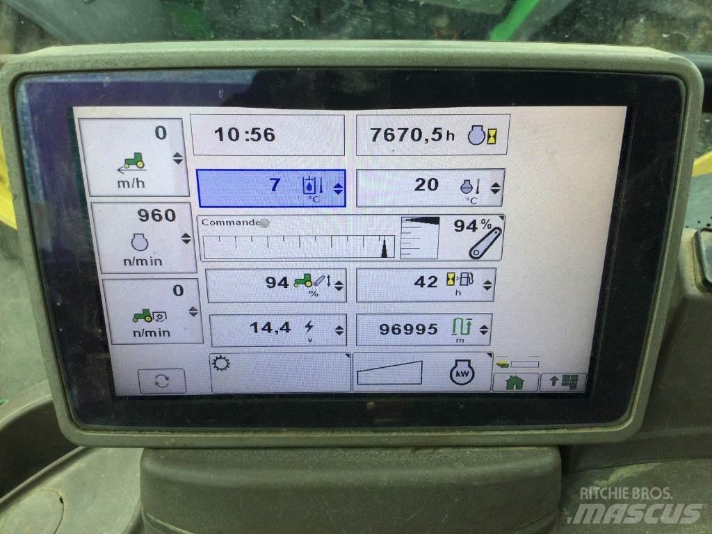 John Deere 6130R トラクター