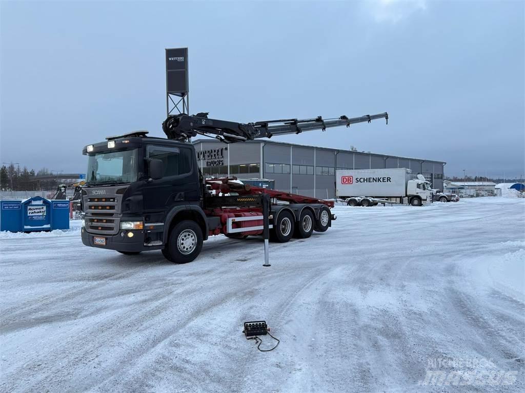 Scania P340 8x4 クレーントラック、ユニック車
