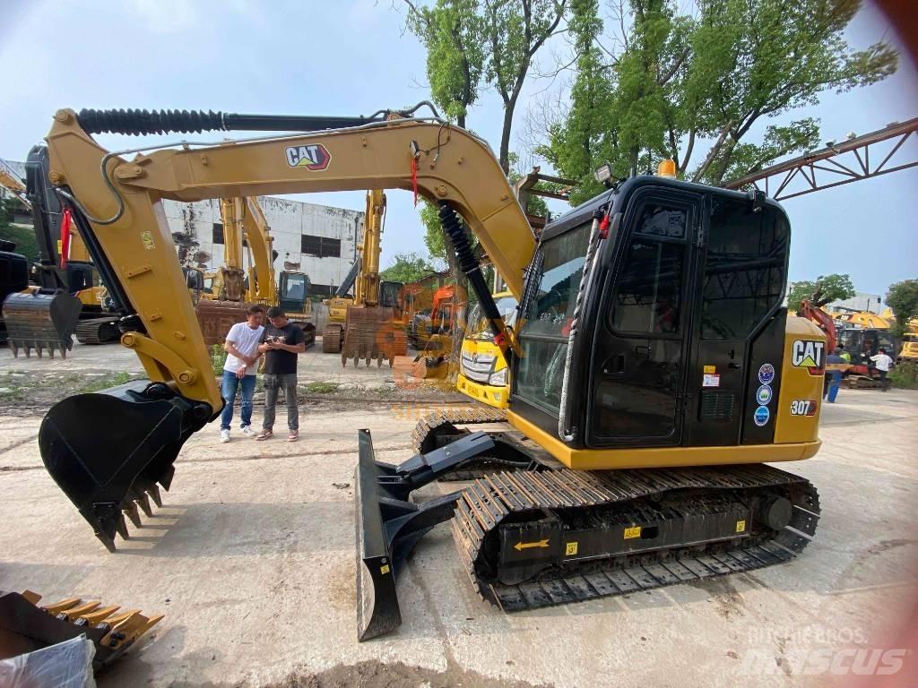 CAT 307 E 中型油圧ショベル 7ｔ-12ｔ（ユンボ・パワーショベル・バックホー）