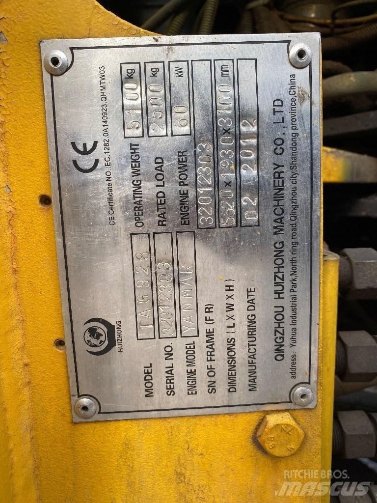 Yanmar Tag 928 多目的ローダー
