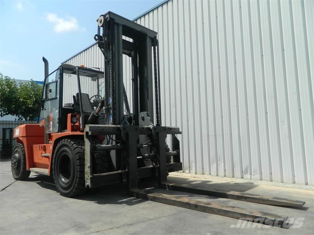 Kalmar DCE100 12 ディーゼル・軽油