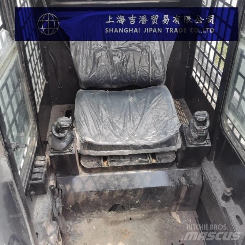 Bobcat S 130 ミニローダー