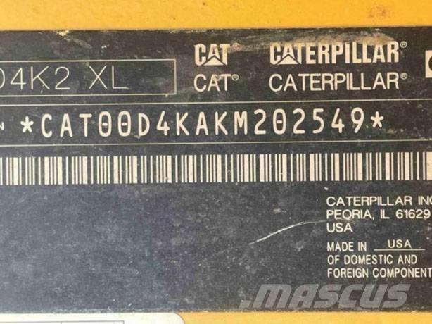 CAT D 4 K 2 XL ブルドーザー