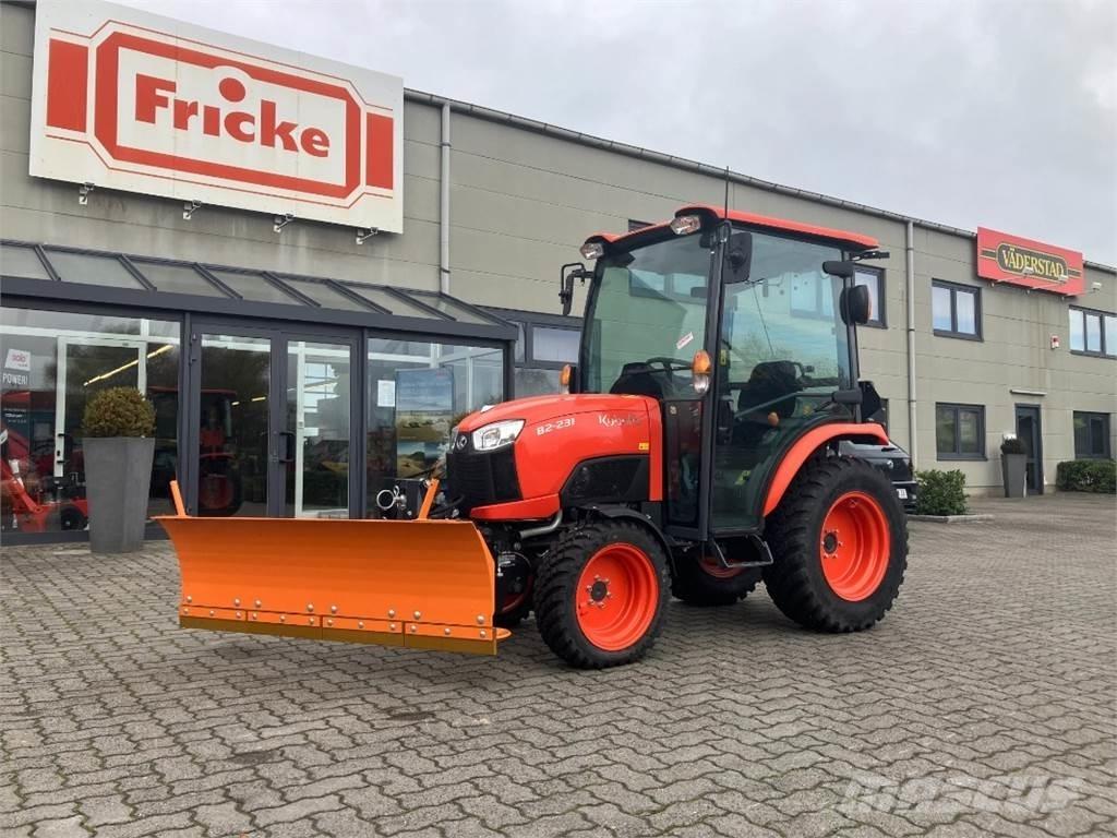 Kubota B2231 %SALE!% コンパクトトラクター