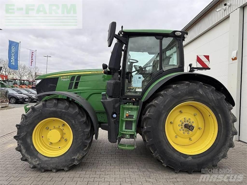 John Deere 6250 r トラクター