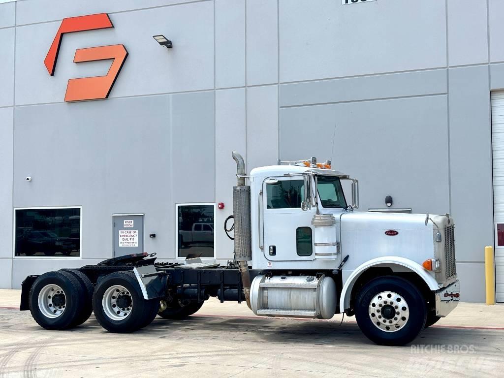 Peterbilt 379 中古トラクターヘッド | トレーラーヘッド