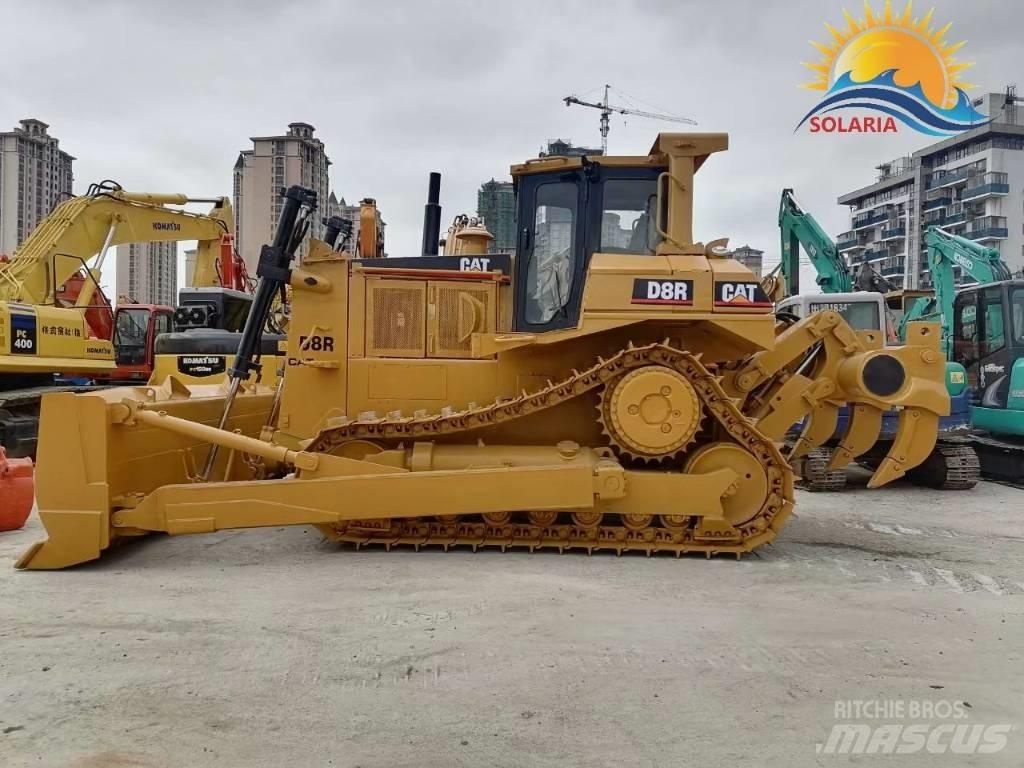 CAT D 8 R ブルドーザー