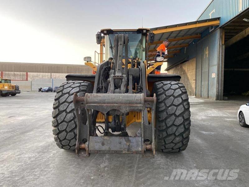 Volvo L 220 H ホイールローダー・タイヤショベル