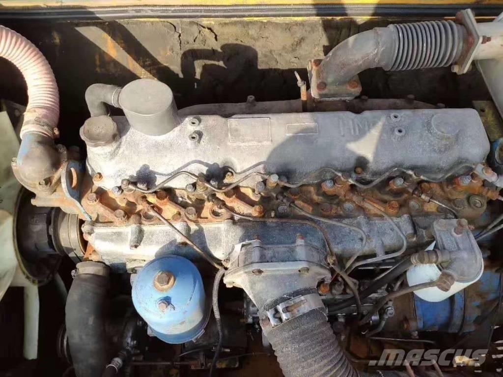 Hyundai 210-5 大型油圧ショベル12t以上（パワーショベル・ユンボ）