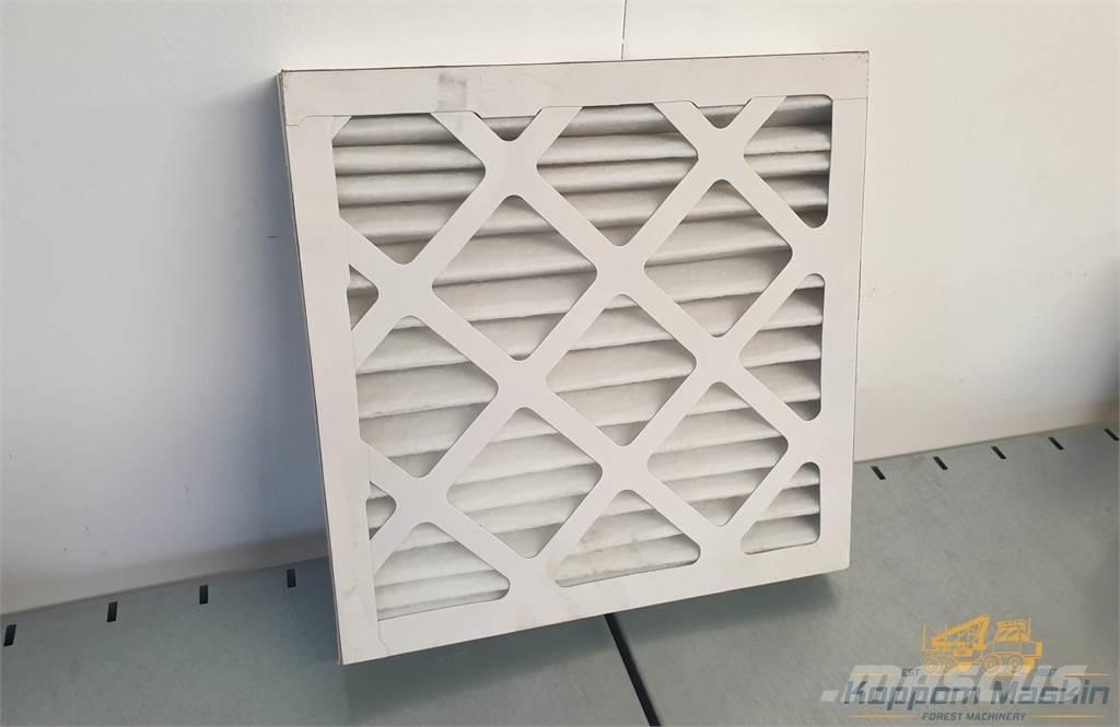  FMG/Ösa 9300685 キャビン及び内装