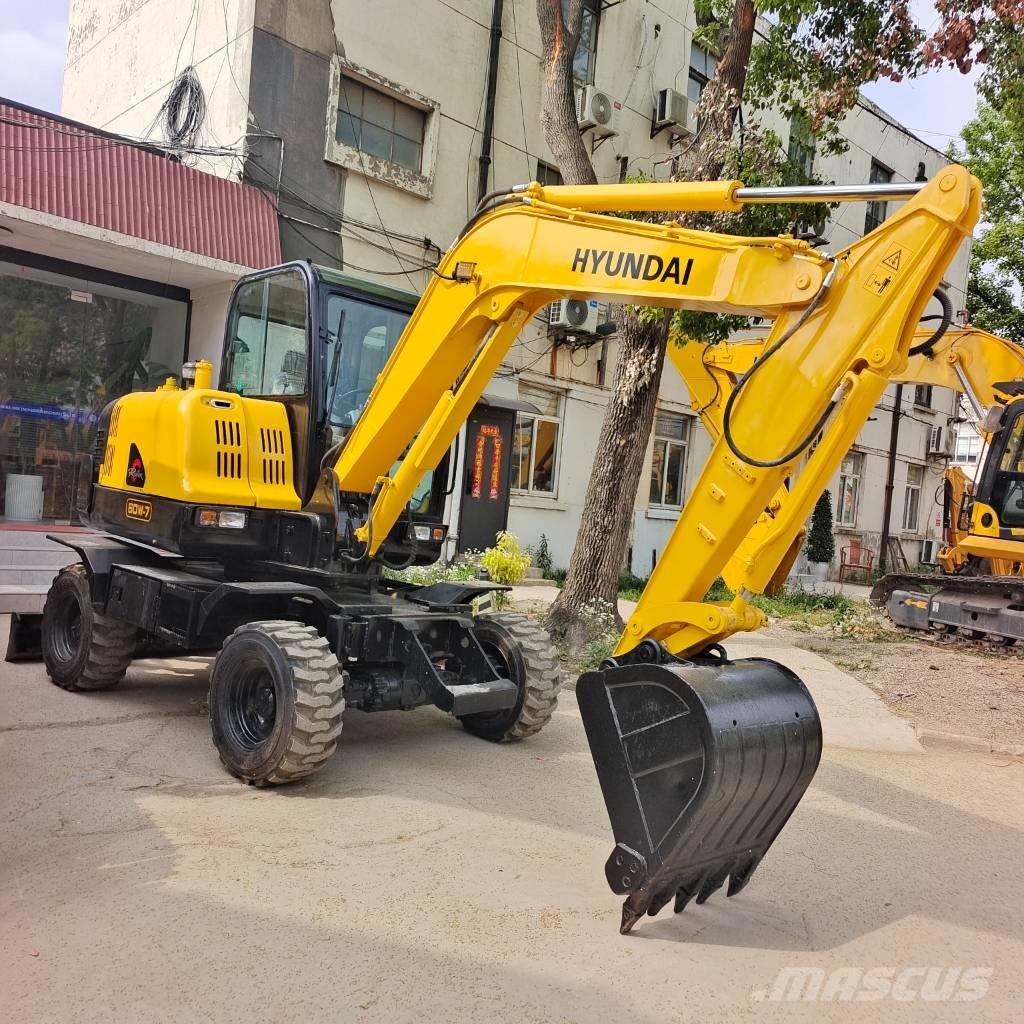 Hyundai 60W-7 ミニ油圧ショベル 7t以下（ミニユンボ・ミニディガー）
