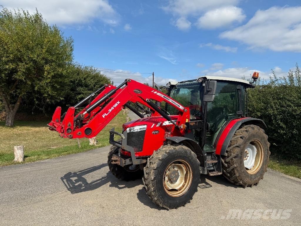 Massey Ferguson 4708 トラクター