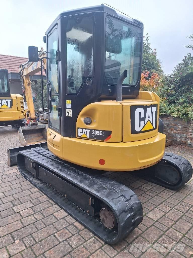 CAT 305 E CR ミニ油圧ショベル 7t以下（ミニユンボ・ミニディガー）