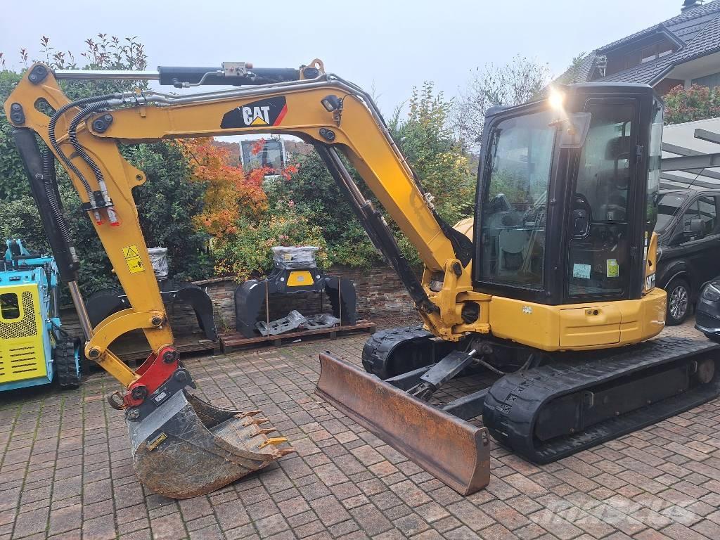 CAT 305 E CR ミニ油圧ショベル 7t以下（ミニユンボ・ミニディガー）