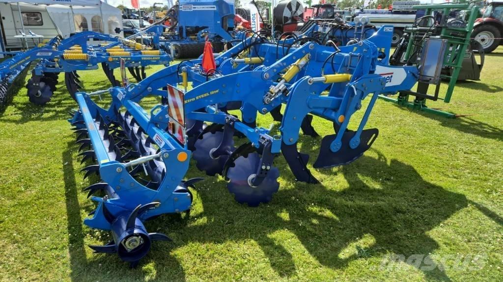 Farmet Digger 3 N チゼルプラウ