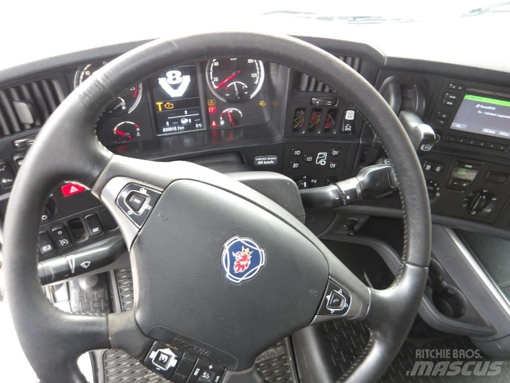 Scania R730 8x4 キャブ付きシャーシ