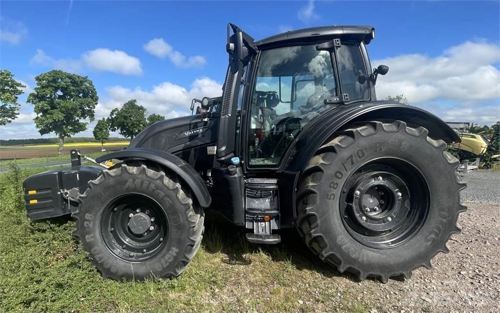 Valtra N 175 トラクター