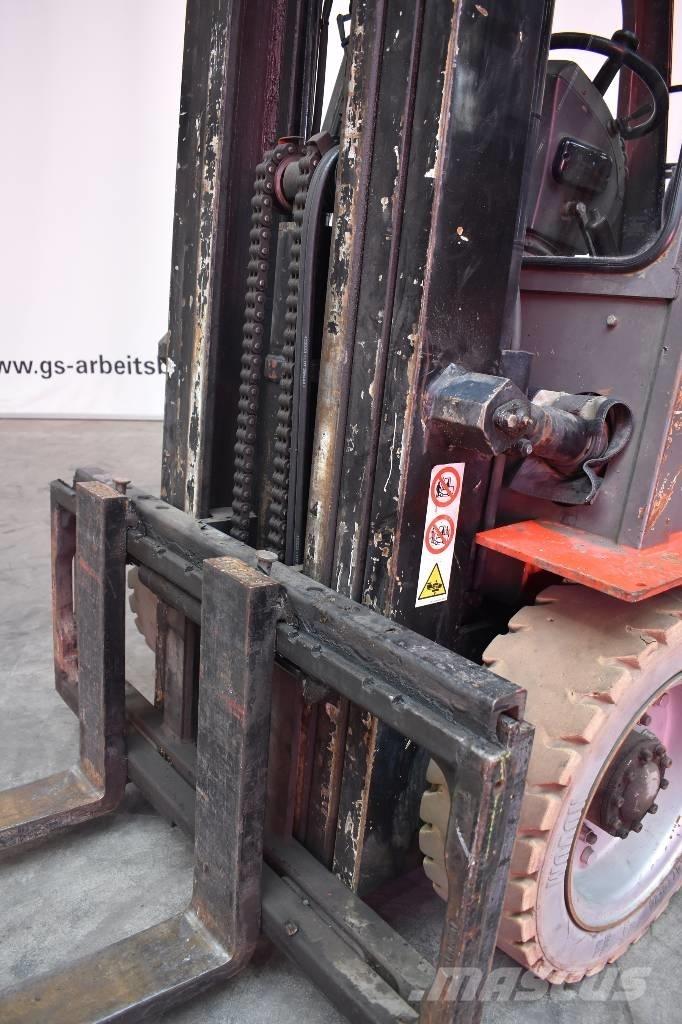 Manitou CG 30 P LPGフォークリフト