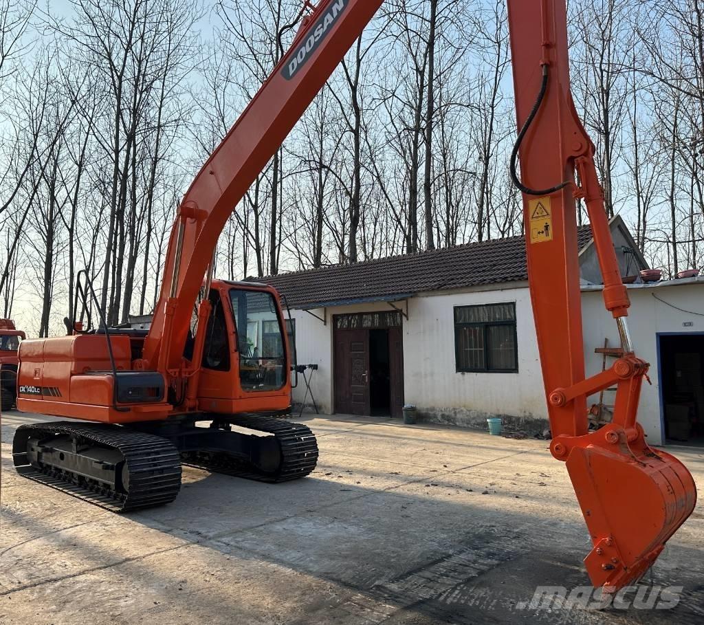 Doosan DX140 大型油圧ショベル12t以上（パワーショベル・ユンボ）