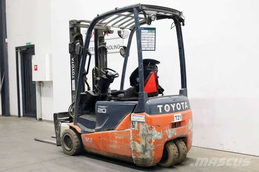 Toyota 8 FBE 20 T バッテリーフォークリフト