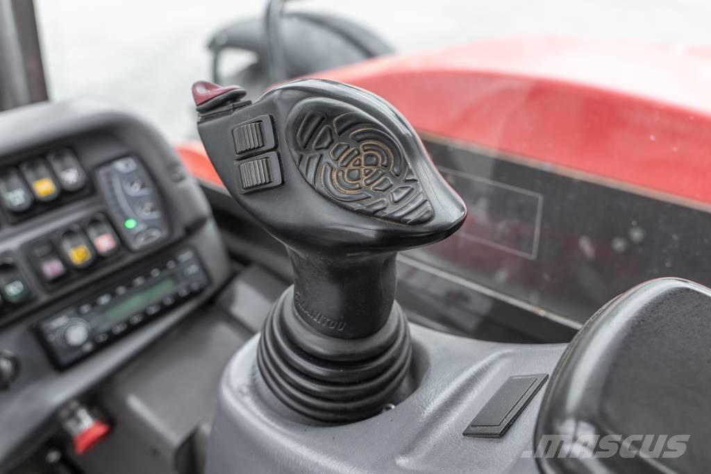 Manitou MLT 845 農業用テレハンドラー