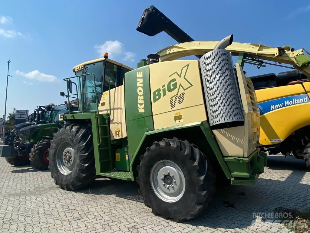 Krone Big X V8 自走式フォレージハーベスター
