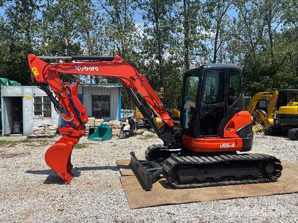 Kubota U 55-4 ミニ油圧ショベル 7t以下（ミニユンボ・ミニディガー）