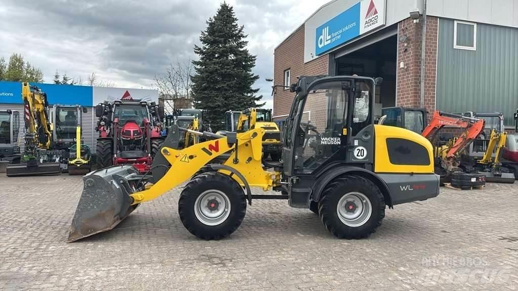 Wacker Neuson WL44 ホイールローダー・タイヤショベル