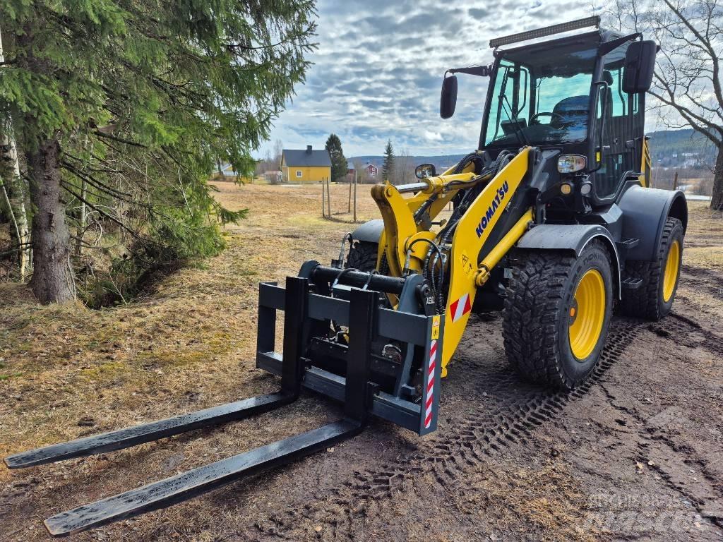 Komatsu WA 100 M ホイールローダー・タイヤショベル