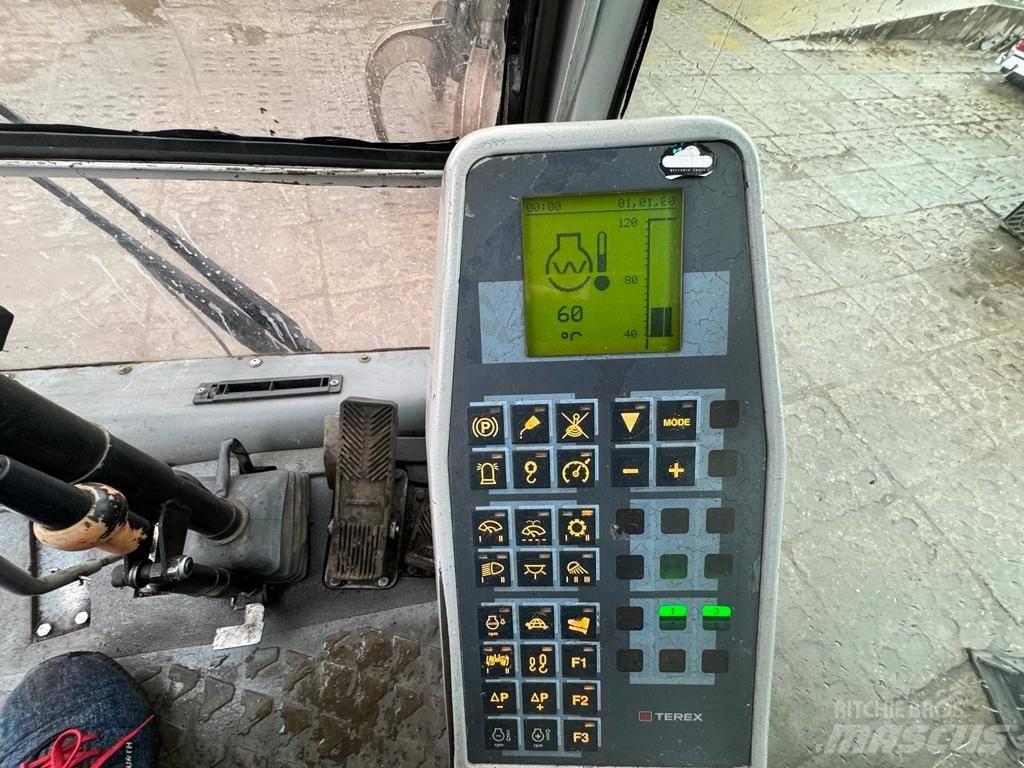 Atlas TEREX 1705 MI バックホーローダー