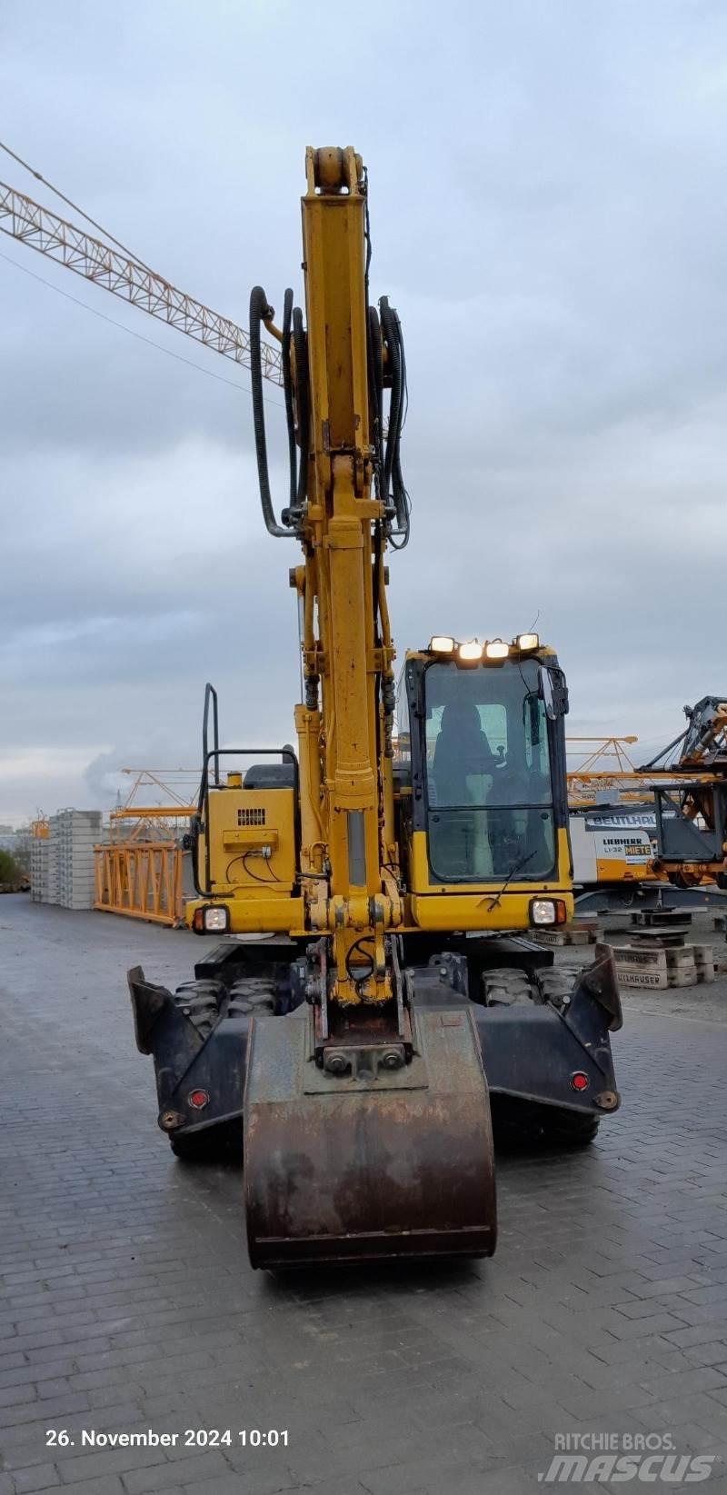 Komatsu PW160-7E0 ホイール式油圧ショベル（パワーショベル・ユンボ・バックホー）