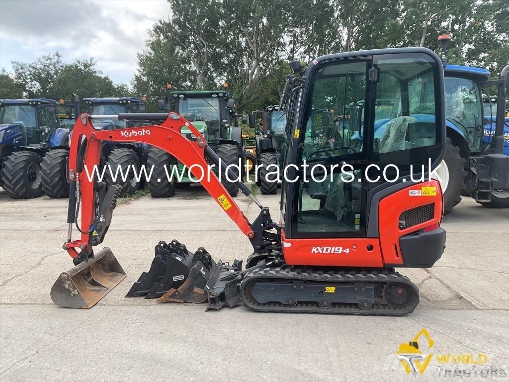 Kubota KX 019-4 ミニ油圧ショベル 7t以下（ミニユンボ・ミニディガー）