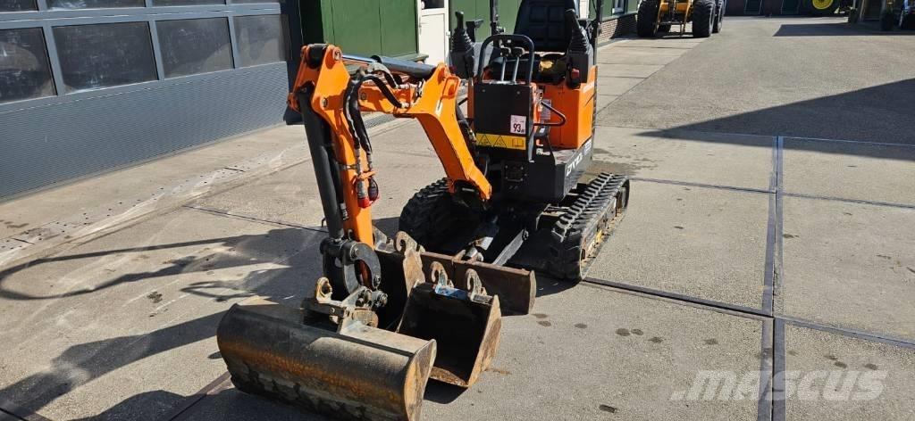 Doosan DX 10 Z ミニ油圧ショベル 7t以下（ミニユンボ・ミニディガー）