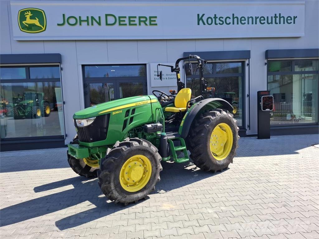 John Deere 5050E トラクター
