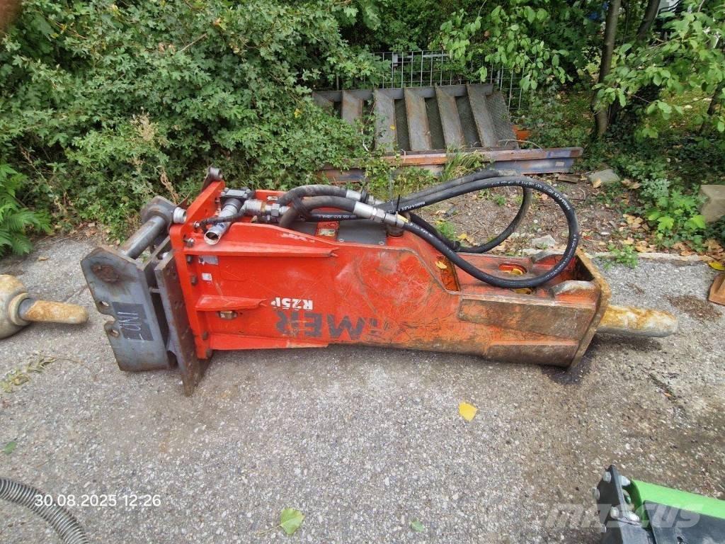 Rammer R25P ハンマー／ブレーカ