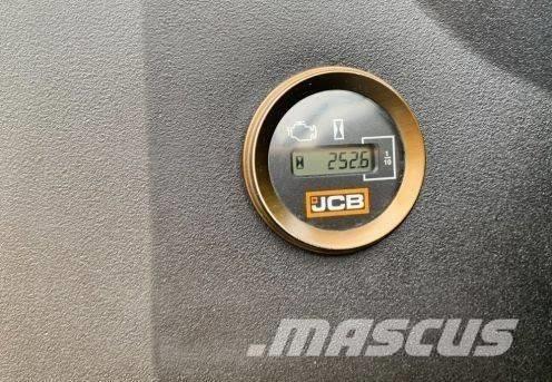 JCB 15 C-1 ミニ油圧ショベル 7t以下（ミニユンボ・ミニディガー）