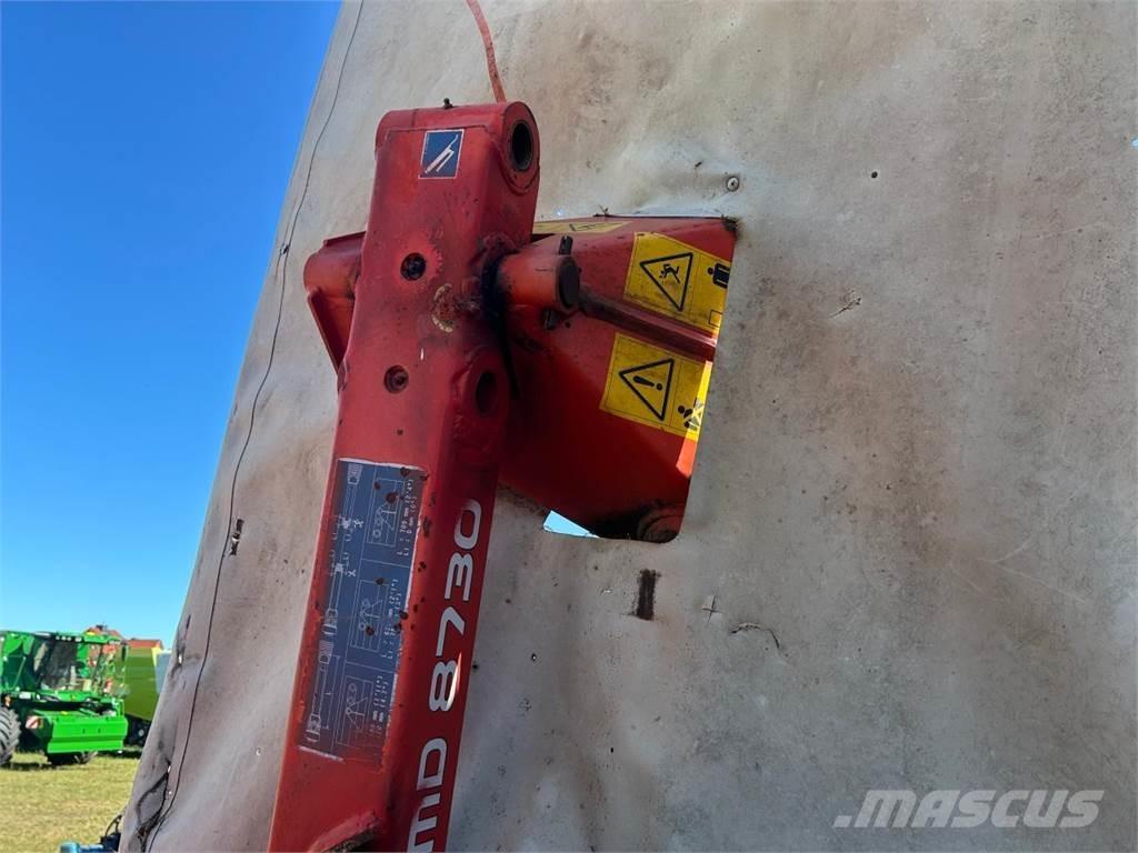 Kuhn GMD 8730 芝刈り機