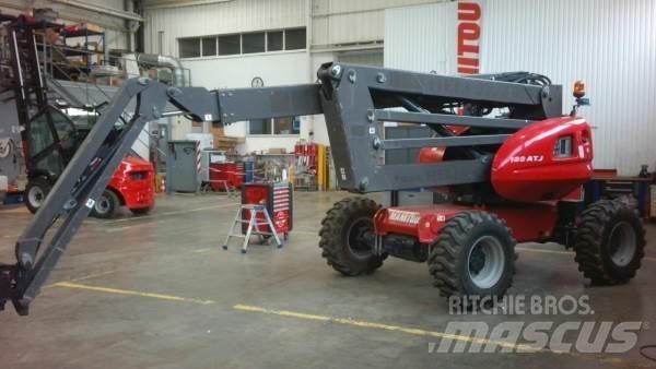 Manitou 180ATJ ブームリフト　屈伸型
