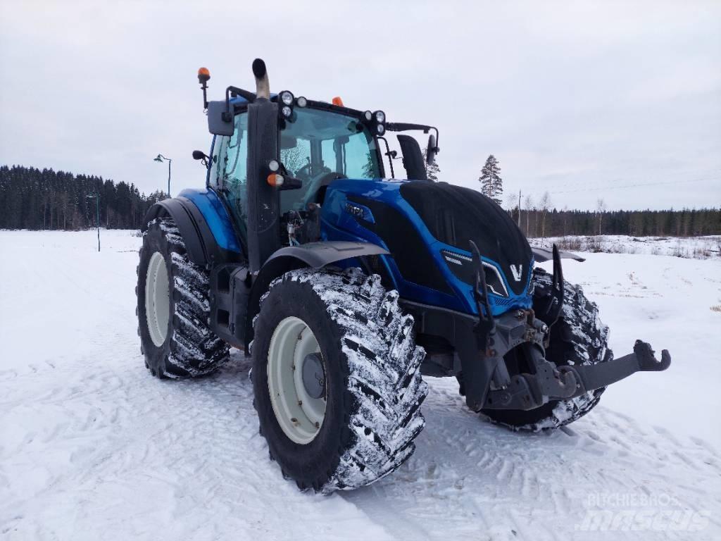 Valtra T 174 VERSU トラクター
