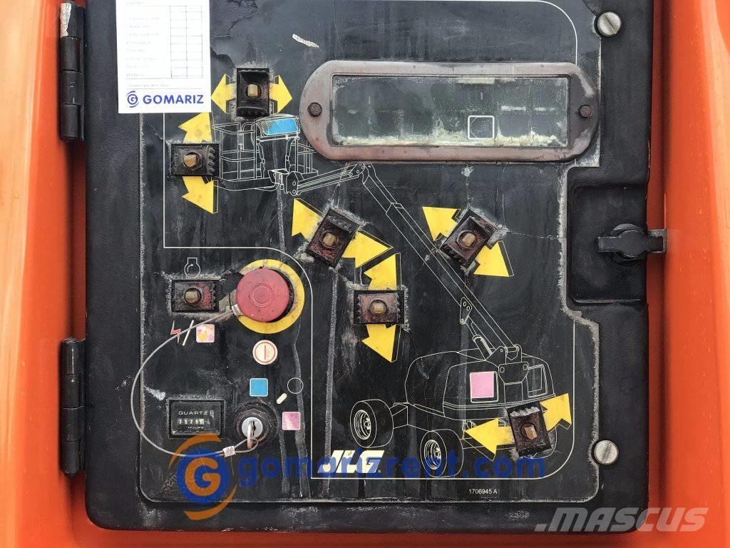 JLG 460 SJ ブームリフト　屈伸型