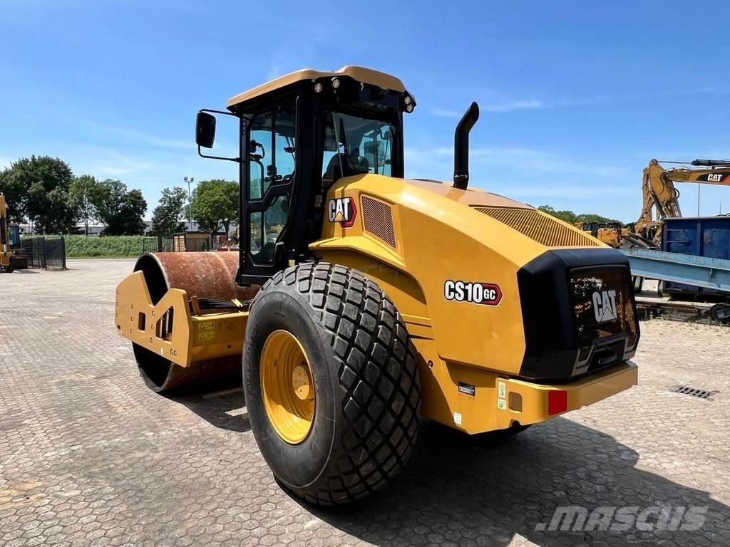 CAT CS10 GC その他　ローラ　（マカダムローラ等）