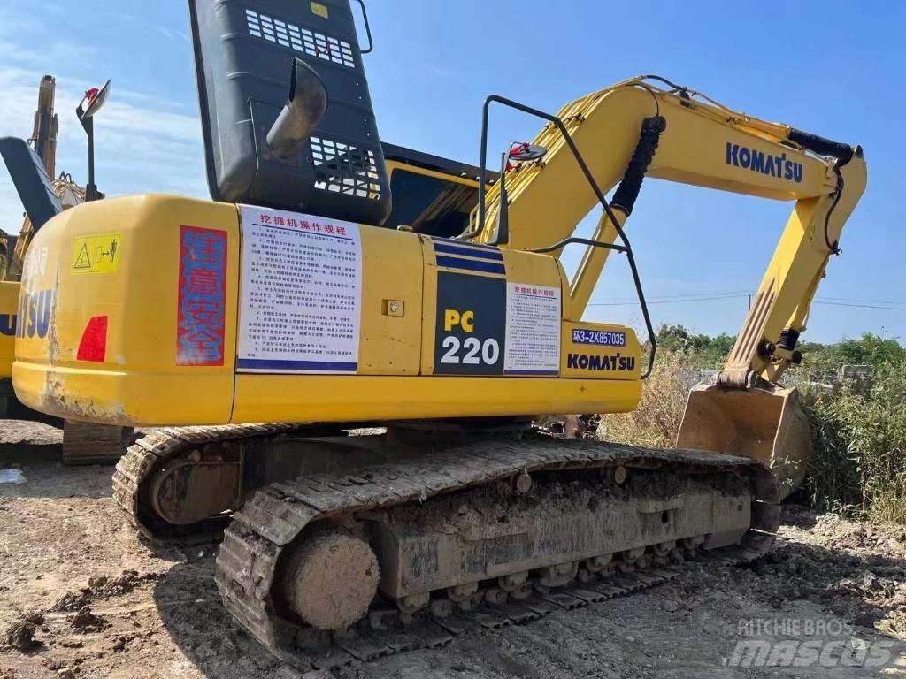 Komatsu PC 220 大型油圧ショベル12t以上（パワーショベル・ユンボ）