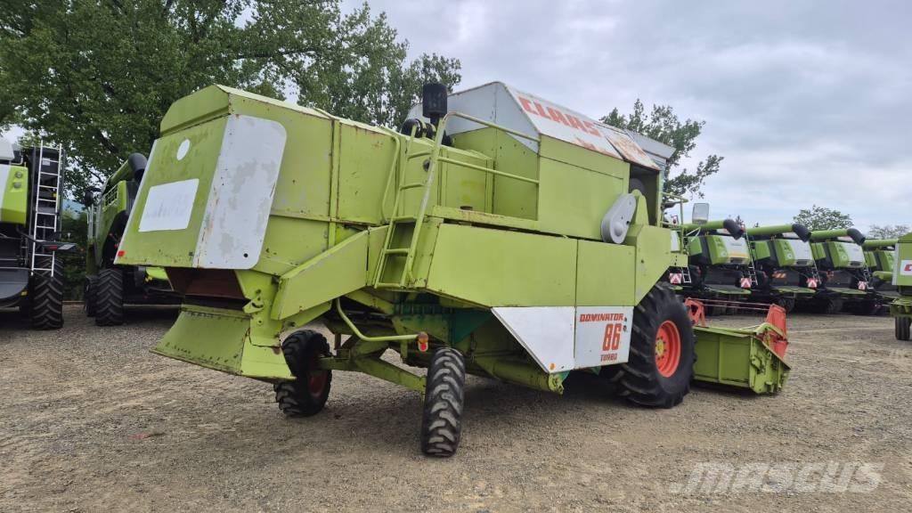 CLAAS Dominator 86 コンバイン