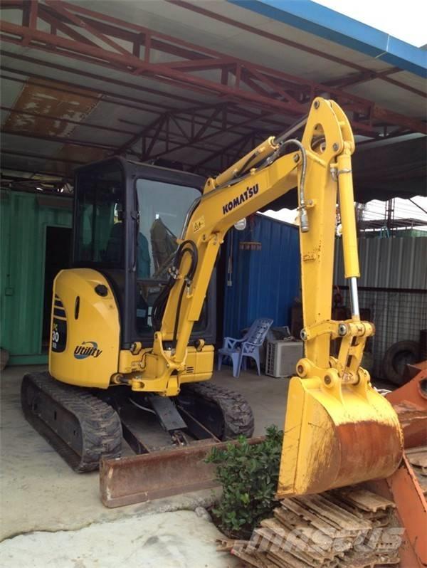 Komatsu PC 30 MR-3 ミニ油圧ショベル 7t以下（ミニユンボ・ミニディガー）