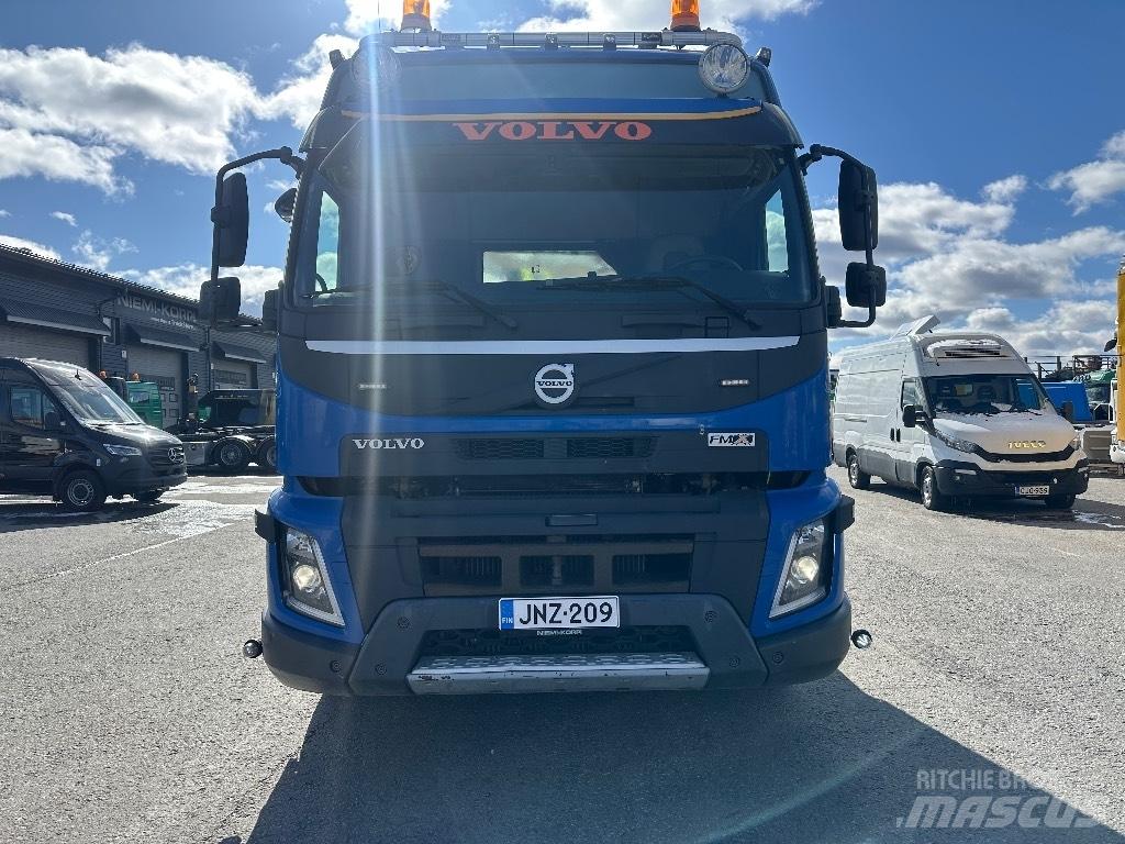 Volvo FMX 540 6x2*4 アームロール
